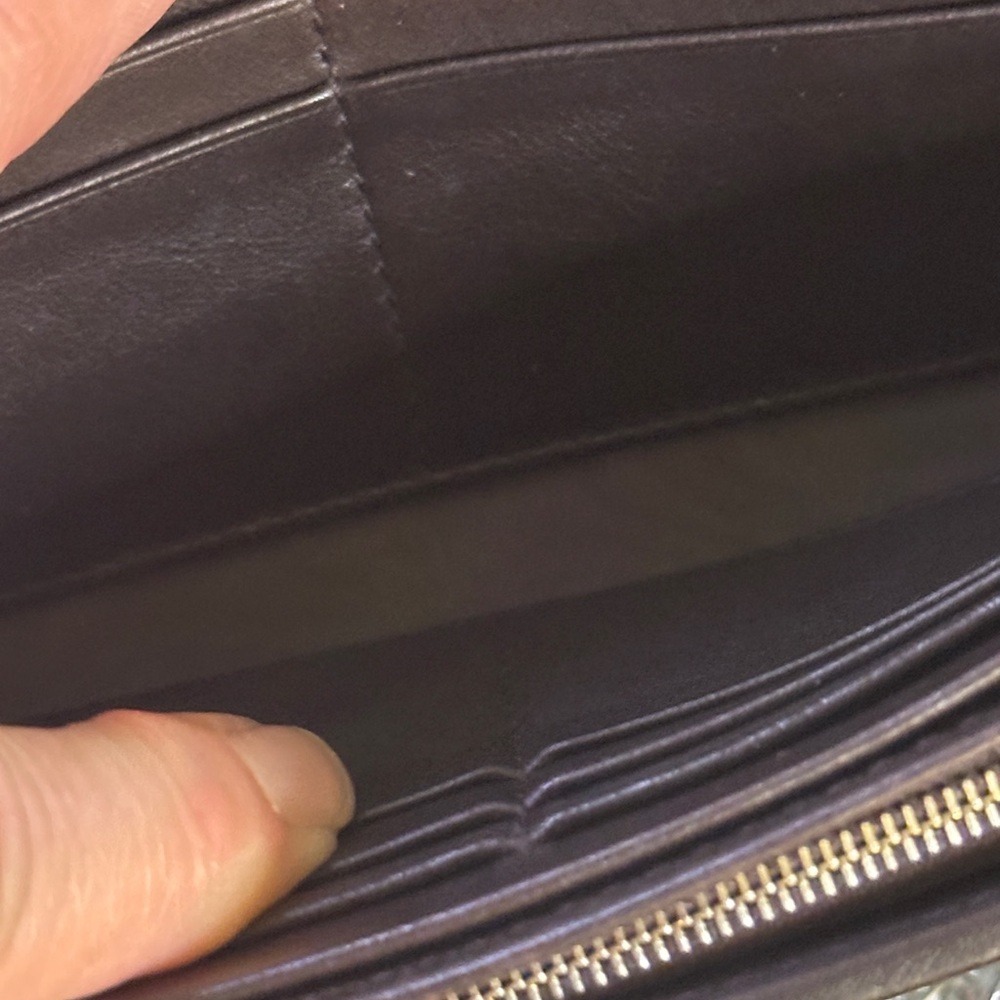 Gucci Guccissima Dark Chocolate Leather Continental Embossed GG long Wallet. - Picture 5 of 10